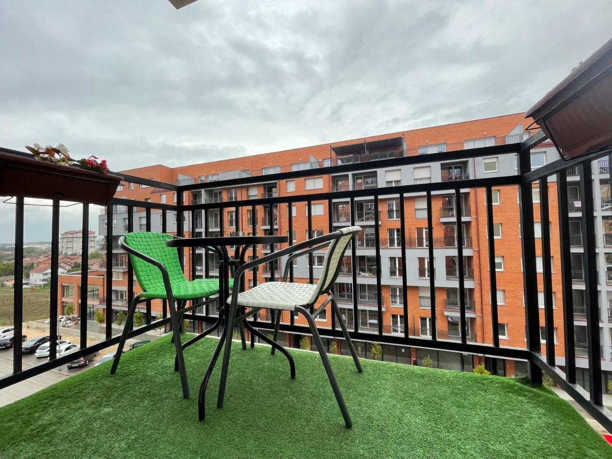 Prishtina Escape Apartments Приштина Экстерьер фото