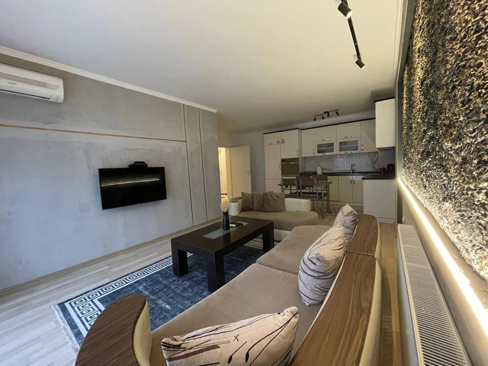 Prishtina Escape Apartments Приштина Экстерьер фото