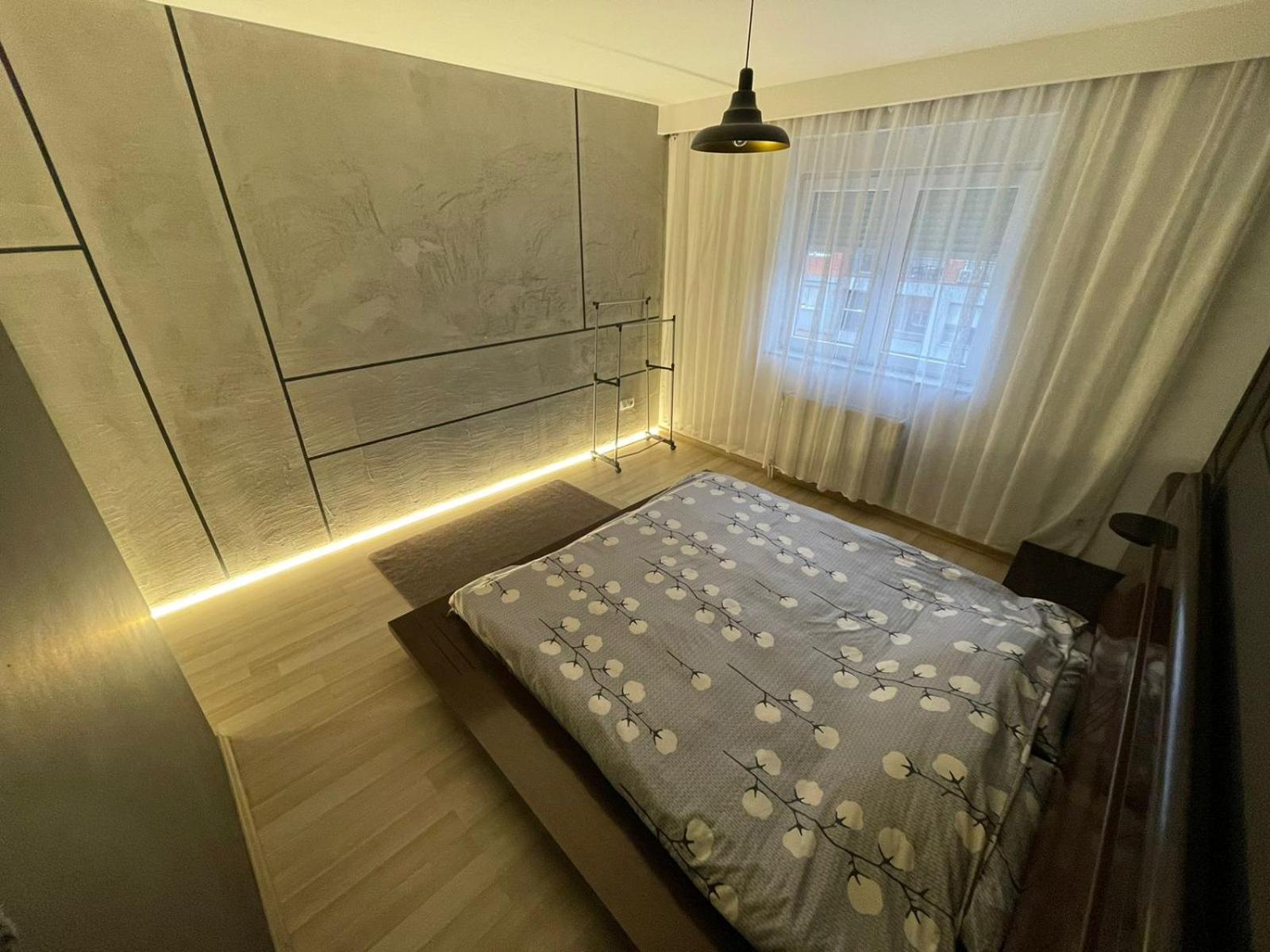 Prishtina Escape Apartments Приштина Экстерьер фото